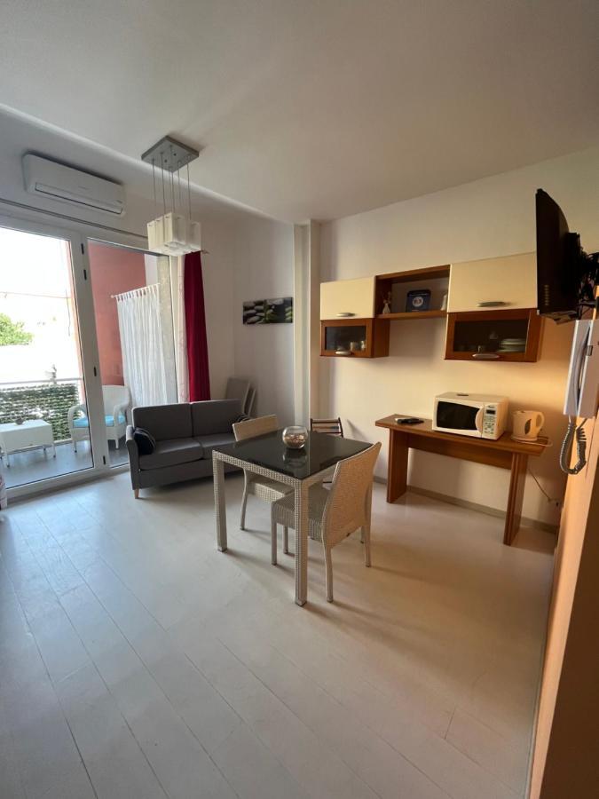 Appartamento Veronese Olbia Buitenkant foto