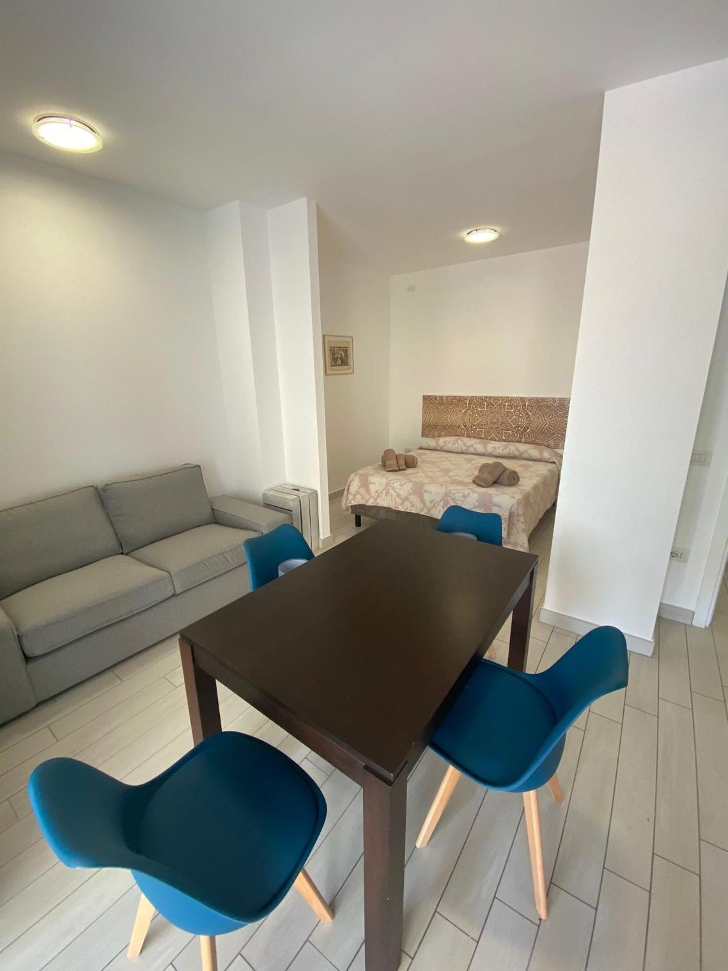 Appartamento Veronese Olbia Buitenkant foto